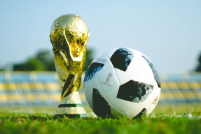 2026世界杯实时资讯-冰点时刻，篮网出局、曼城失单刀、泰山手感寒